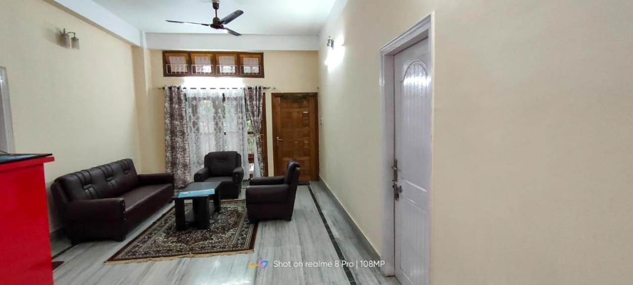 Green Vista Homestay Guwahati Exterior foto